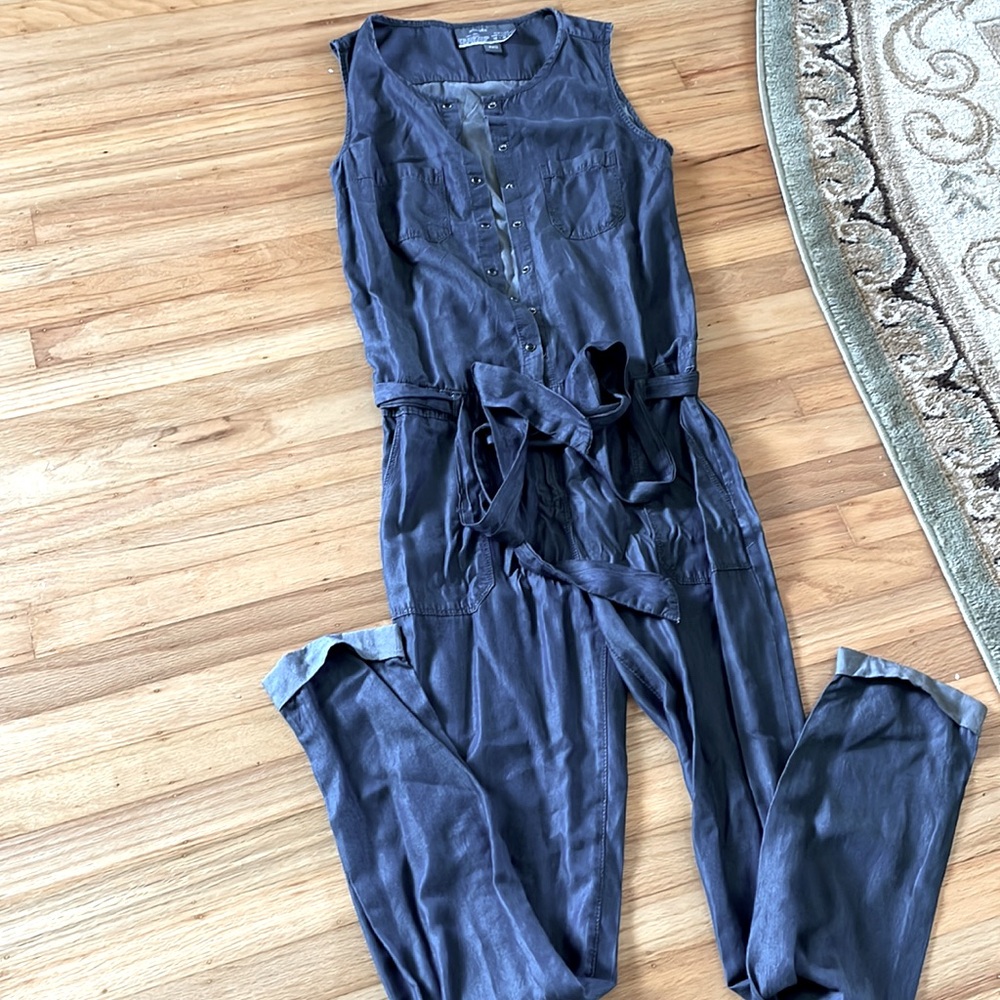Dusty overall